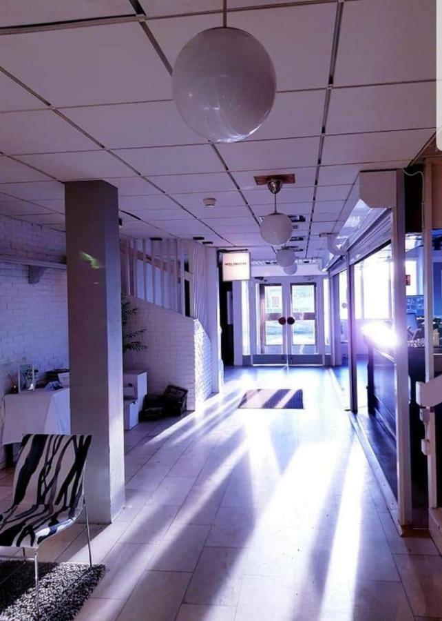 Hotell エスキルスチュナ エクステリア 写真